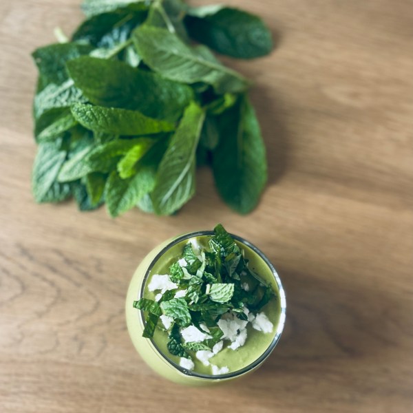 Petits Pois Frais et Feta : Entrée de Printemps